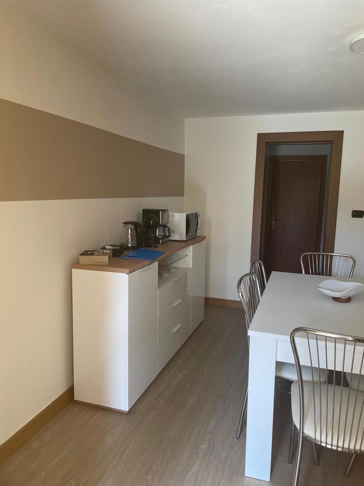 Villa Elena Appartamento In Villa Montinelle 外观 照片