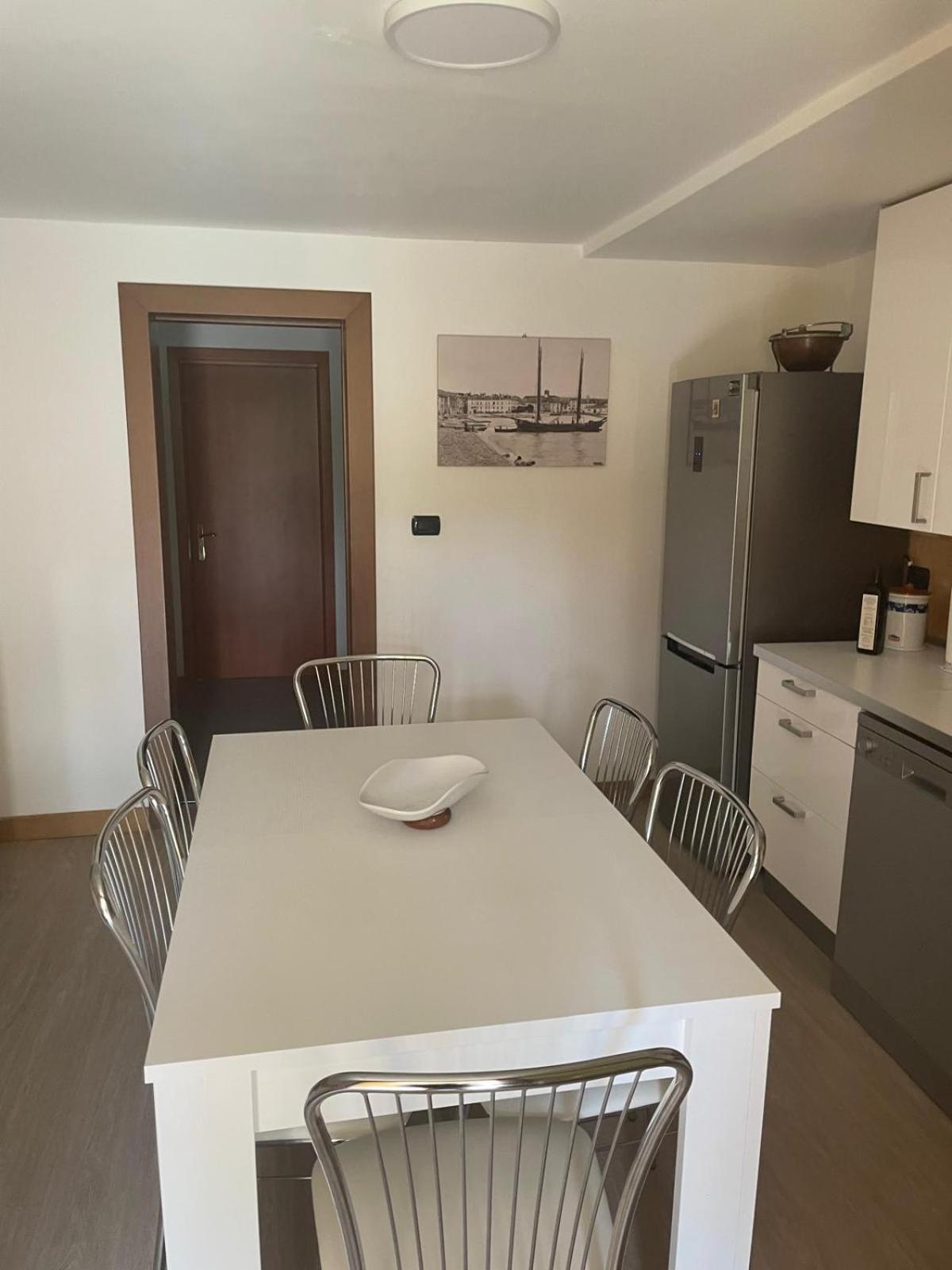 Villa Elena Appartamento In Villa Montinelle 外观 照片